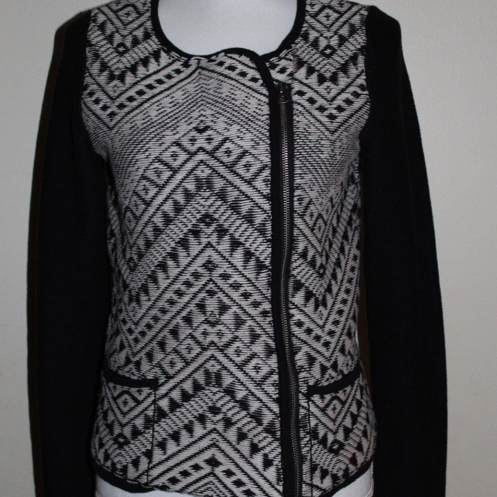 Lucky Brand Live in Love Size Small Black & White